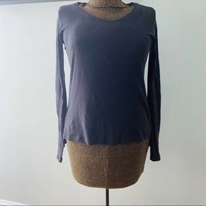 Theory dark gray long sleeve tee